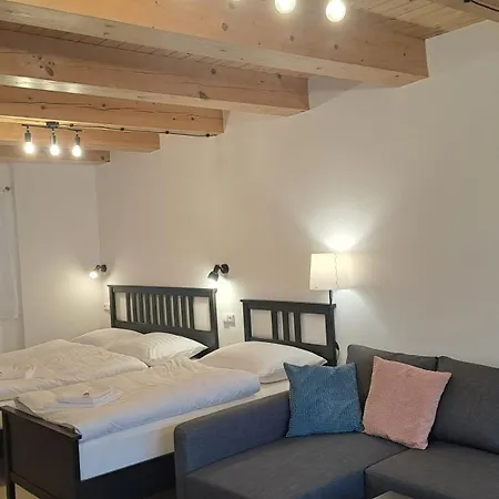 شقة - Marsovice نوفي ميستو نا مورافي