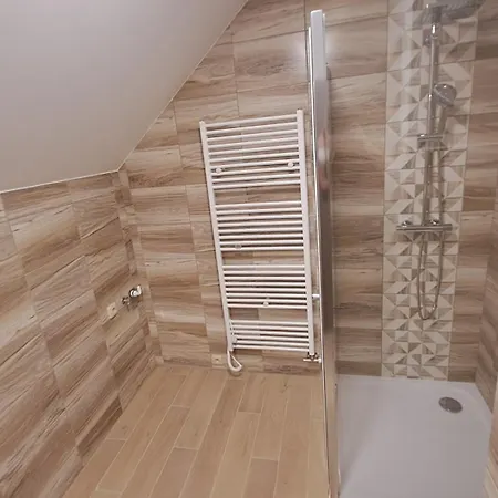 - Marsovice شقة نوفي ميستو نا مورافي